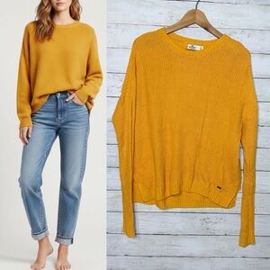 Hollister Mustard Yellow Dolman Knit Oversized Sweater Small